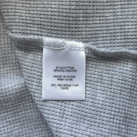 Juicy Couture Grey Long Sleeve Waffle Knit Top W/ Pink Crown Graphic Womens XL - Picture 6 of 6